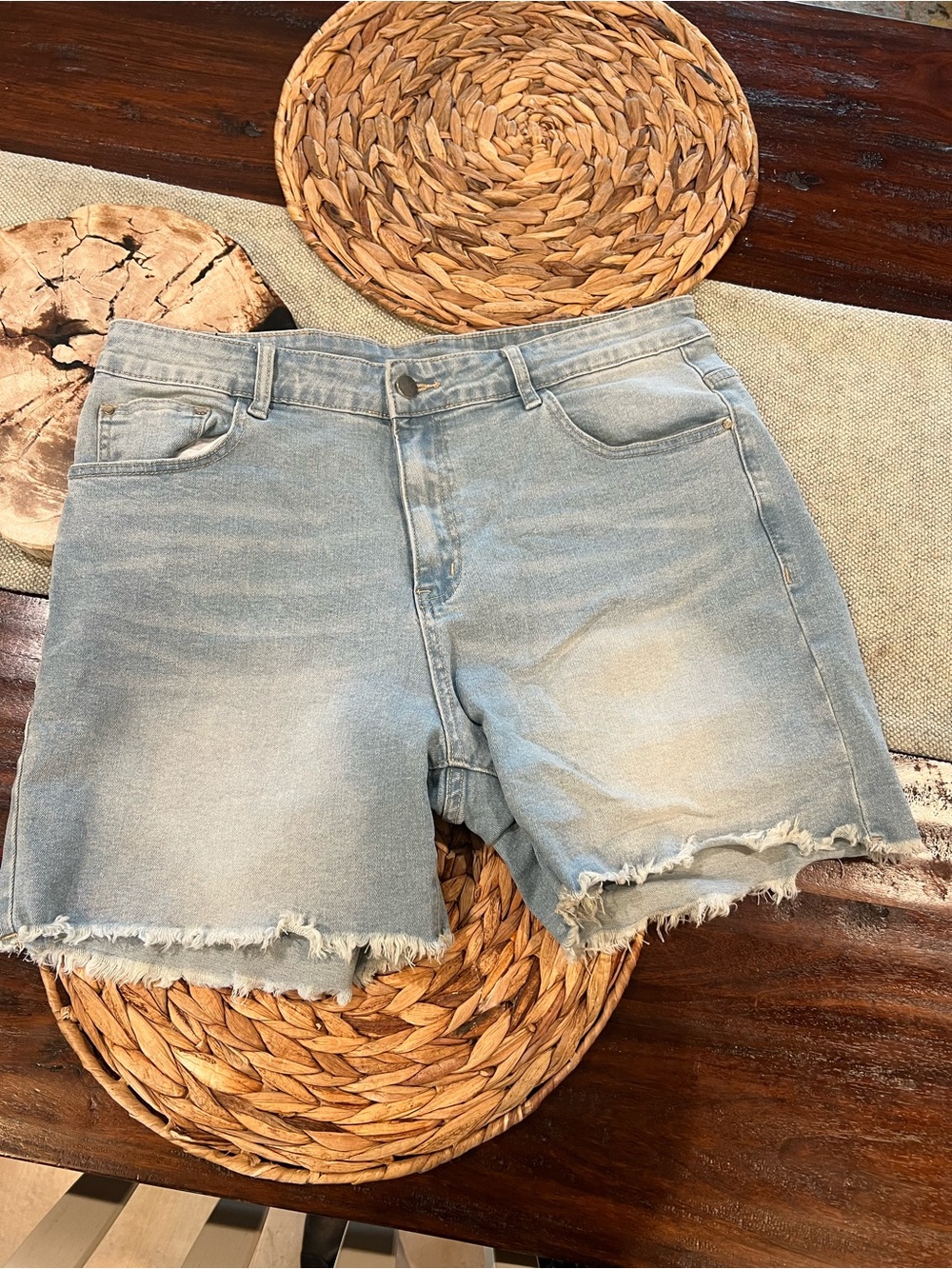 Raskol Men's Light Blue Distressed Denim Jean Shorts